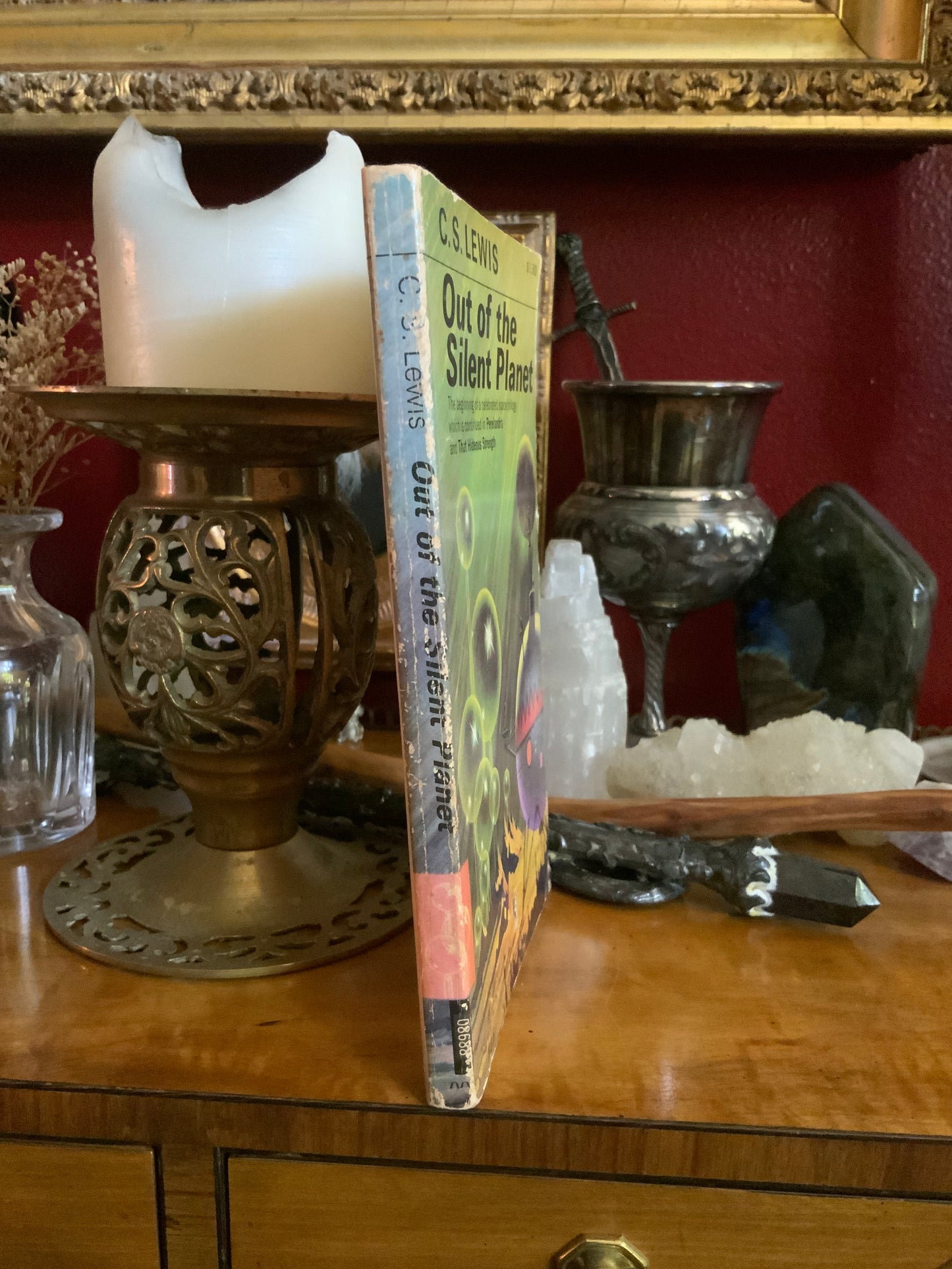 Out of the Silent Planet by C.S. Lewis - 1975 Macmillan paperback