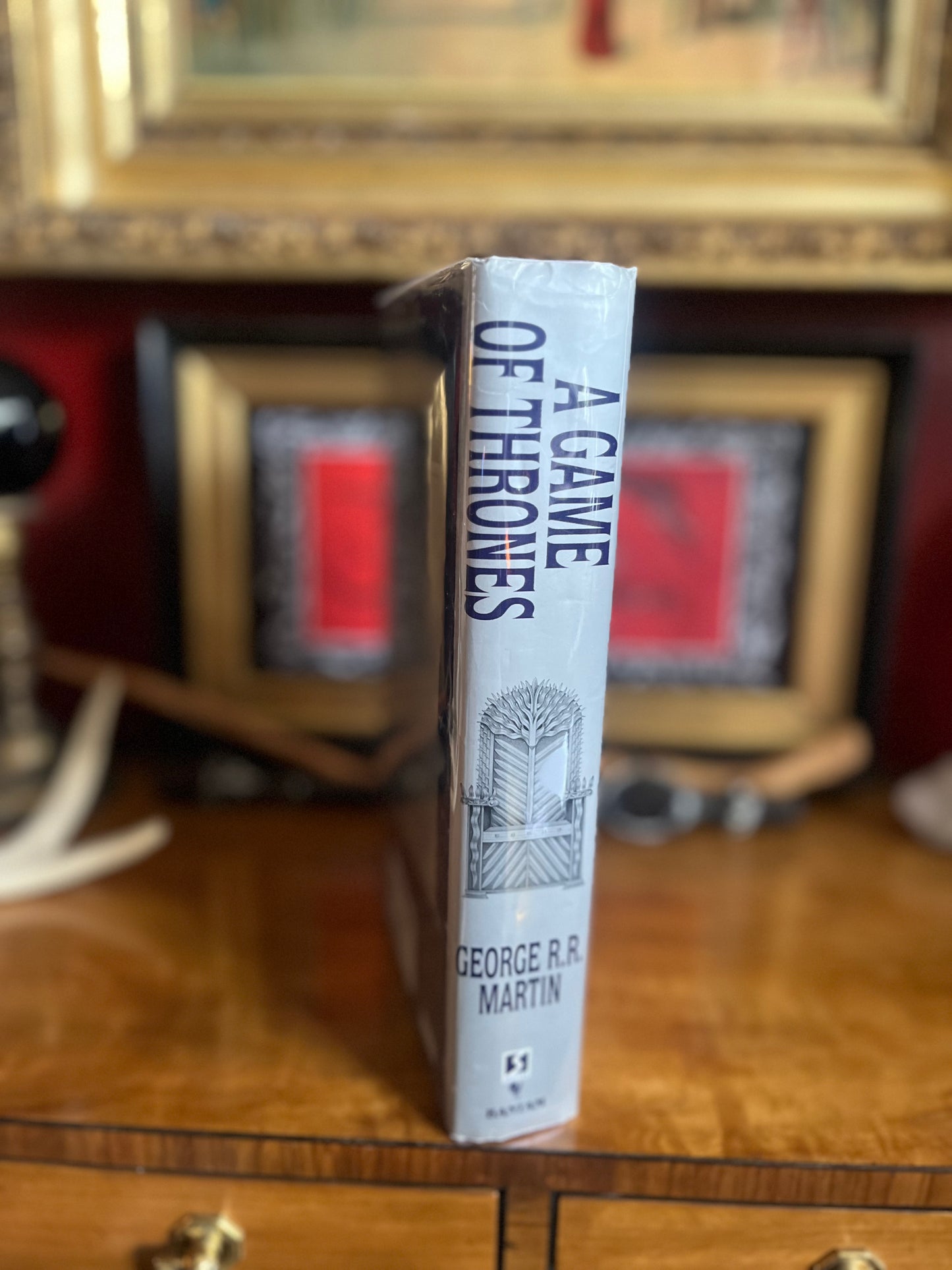 A Game of Thrones - George R.R. Martin - Book Club Edition