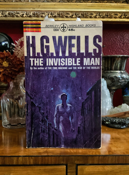 The Invisible Man by H.G. Wells - 1964 Berkley Highland Paperback Edition
