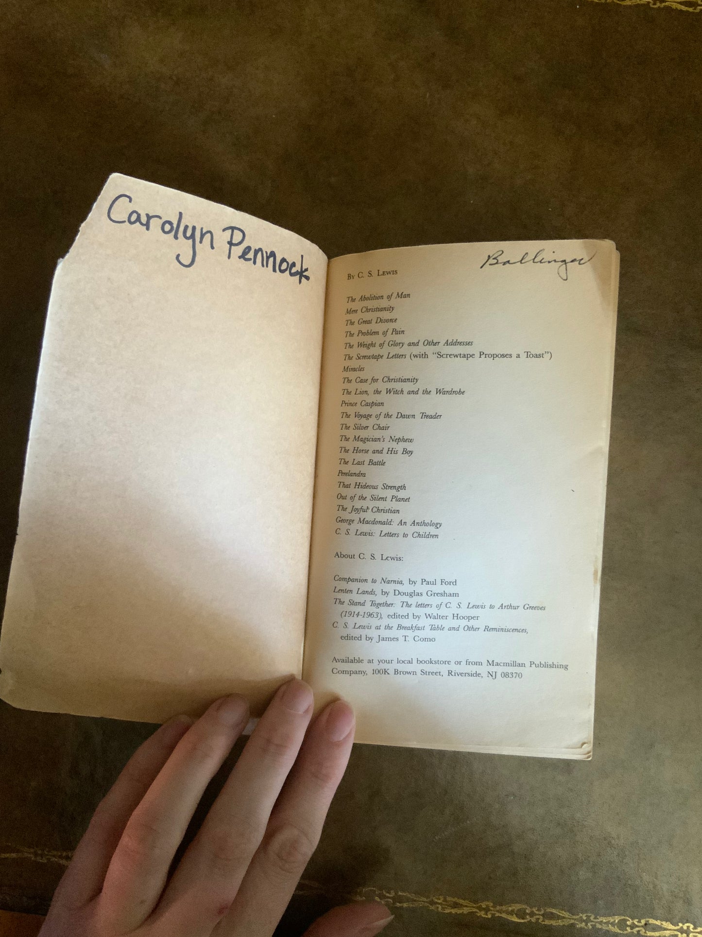 Perelandra by C.S. Lewis - Book 2 of the Space Trilogy - Paperback