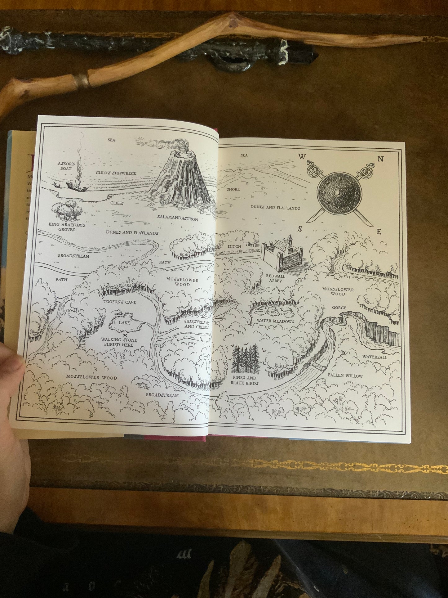 Rakkety Tam by Brian Jacques - A Tale from Redwall - First Edition First Printing