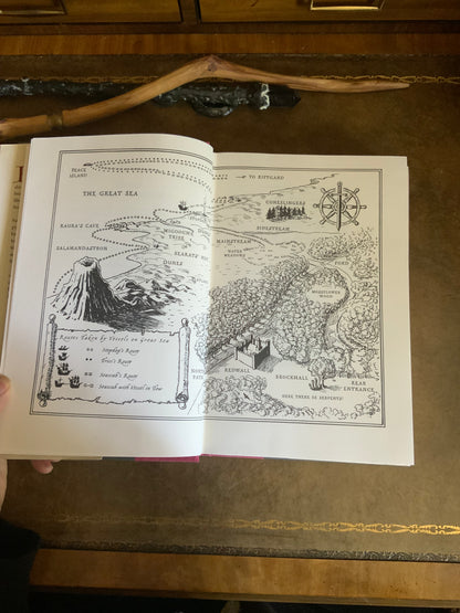 Triss by Brian Jacques - A Tale from Redwall - First edition First printing