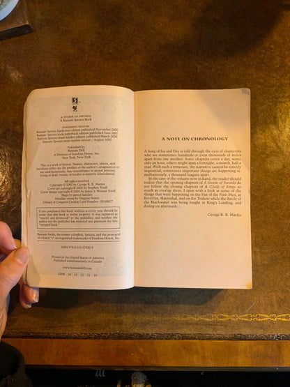 A Storm of Swords by George R.R. Martin - Paperback