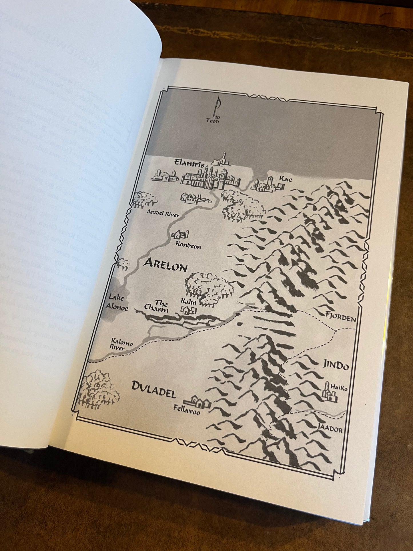Elantris by Brandon Sanderson - 1st Edition 1st Printing