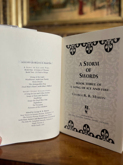 A Storm of Swords - George R.R. Martin - Book Club Edition